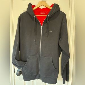 Men’s Authentic Supreme Hoodie | Size L | Black | EUC